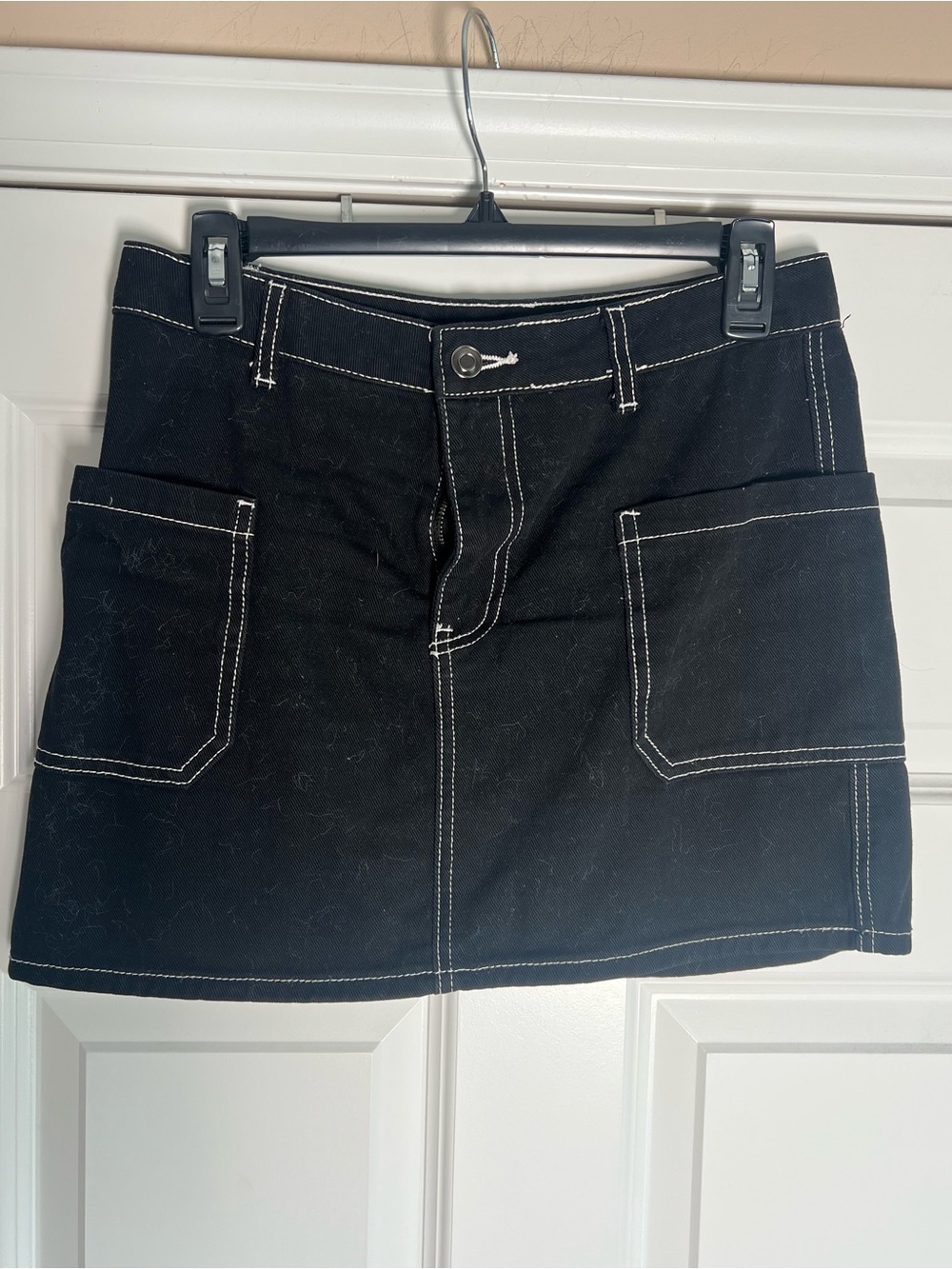Forever 21 Black Mini Skirt with White Topstitching